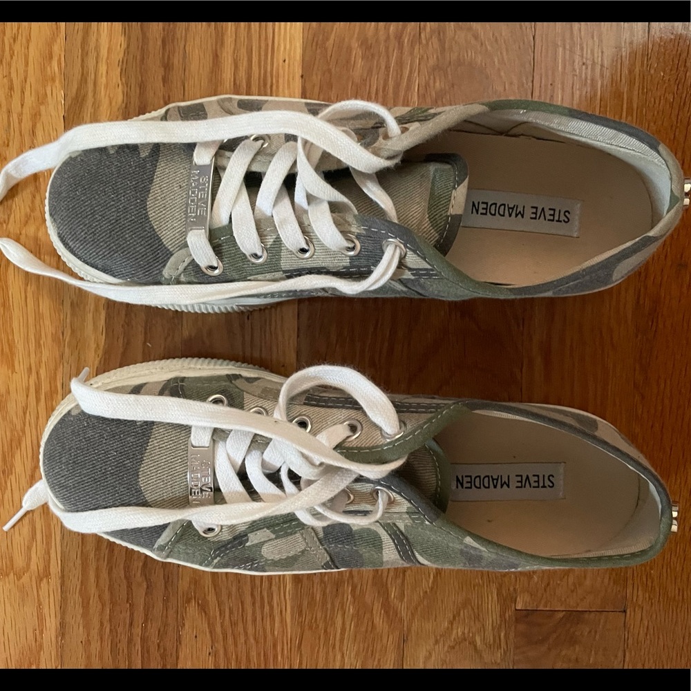 steve madden camouflage platform sneakers